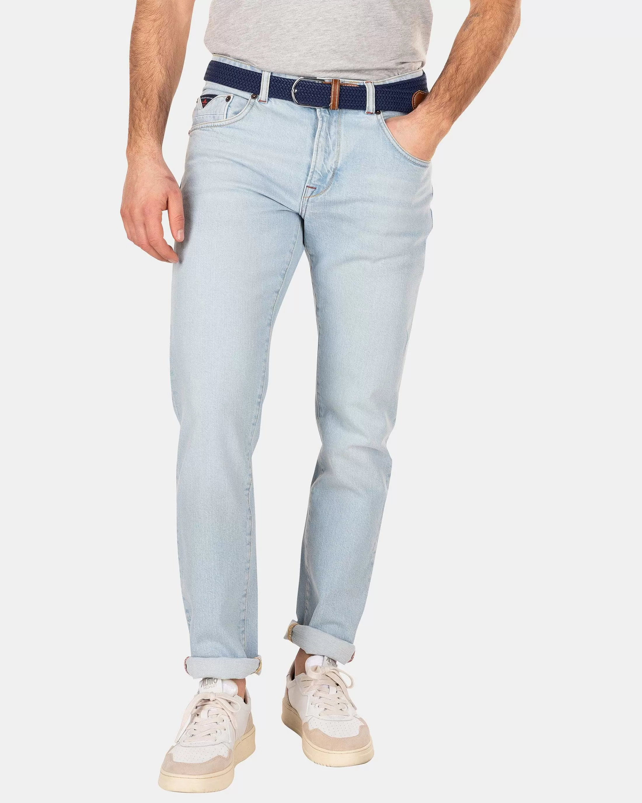 Outlet NZA New Zealand Auckland Hellblaue Jeans Mit Stretch-Bleach Denim
