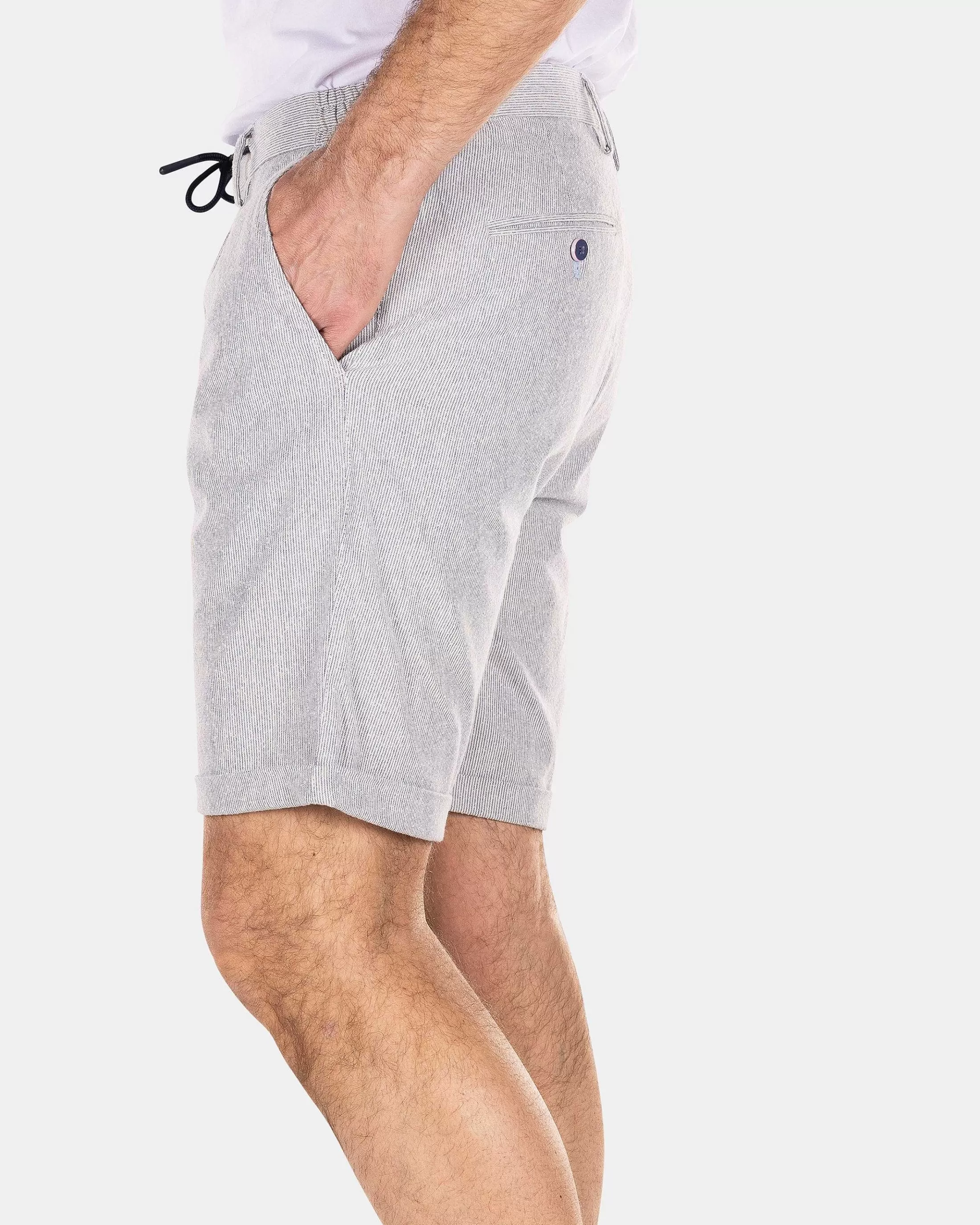 Shop NZA New Zealand Auckland Kurze Chinos In Hellen Farben-Dusk Blue